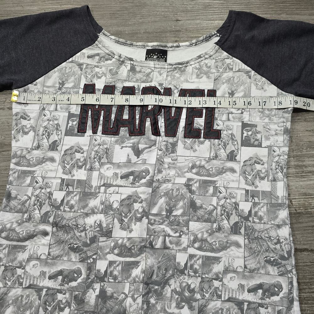 Marvel Universal Studio Black & Gray Comic Strip … - image 6